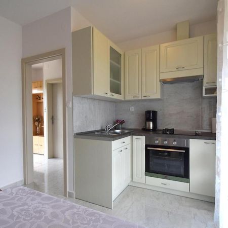 Apartment Biserka Malinska Dış mekan fotoğraf